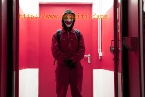 悬疑电影《我是谁:没有绝对的安全系统》解说文案/片源下载 20220911085528-631da280c7c5d.jpg